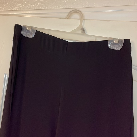 NWT PrettyLittlething Jill Black Slinky Palazzo Pant size 12 - Picture 5 of 6